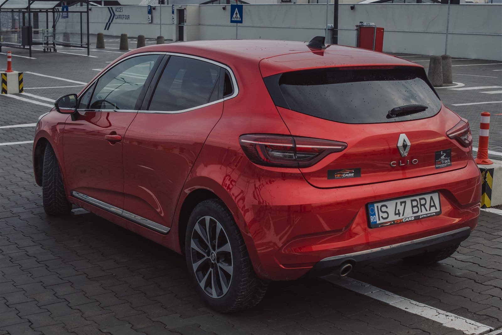 Renault Clio 5 spate inchiriere auto Iasi